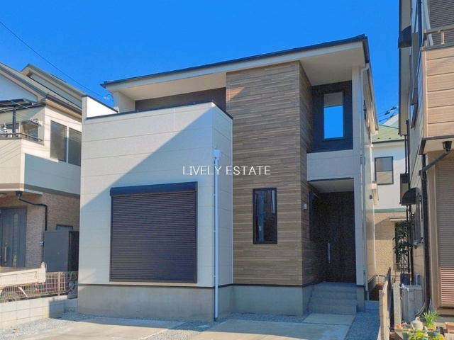 越谷市蒲生南町 新築分譲住宅の外観