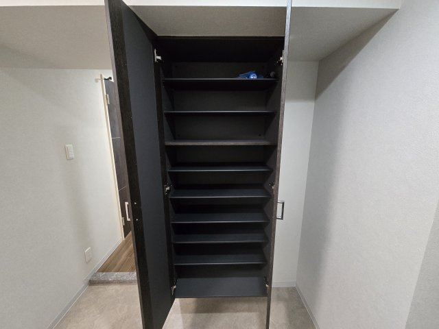 ルフレイユ 泉 久屋大通公園|名古屋市の賃貸ならMy賃貸の収納|ルフレイユ 泉 久屋大通公園