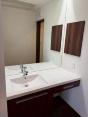 碧南市六軒町１丁目の独立洗面台