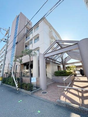 【エントランス】 | ラ・ヴェール甲子園 | 阪神甲子園駅徒歩10分。特急停車駅のため大阪・三宮方面へのアクセス良好