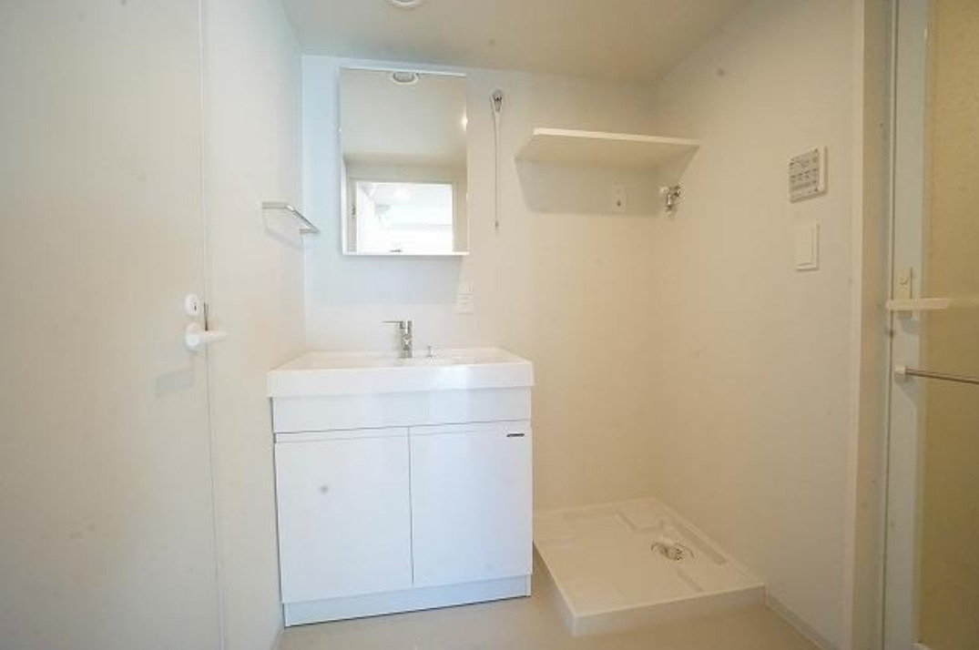 ASTILE市谷柳町の独立洗面台|ASTILE市谷柳町