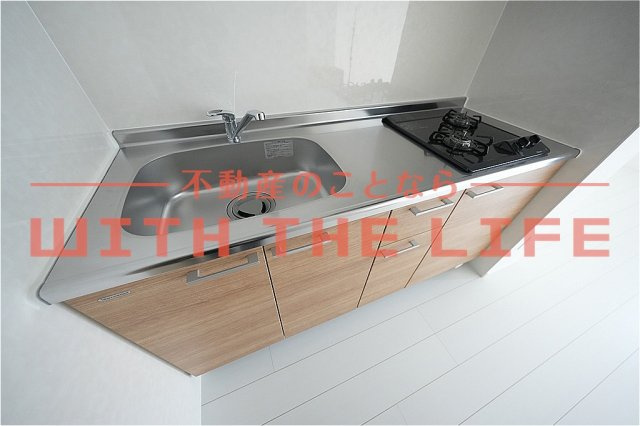 ラルヴェール試験場前Ⅲ【10.000円キャッシュバック対象物件】のキッチン|コンパクトなキッチンで掃除もラクラク