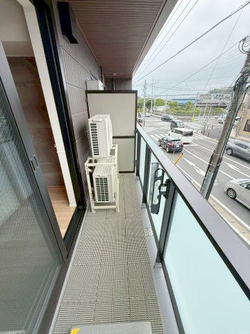 ヴィクトワール南流山のバルコニー