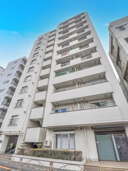 メイゾン南千住の外観