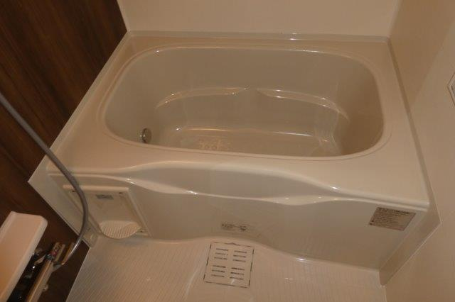 ラ・フレーズＦの浴室