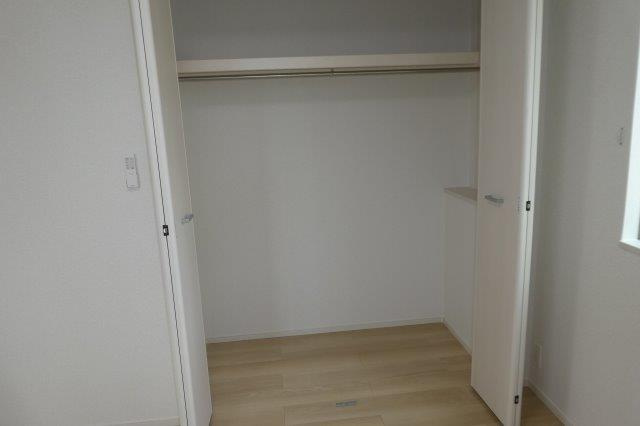 ラ・フレーズＦの収納|クローゼット
