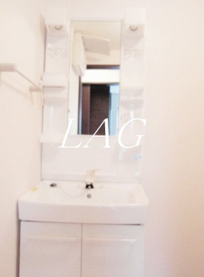 【洗面所】 | クロバーハイツＡ棟 | 洗面台です。