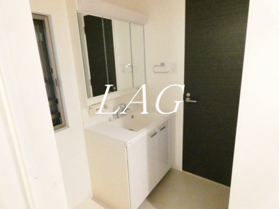 【洗面所】 | プロヴェールレジデンス | 洗面台です。