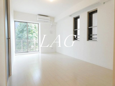 【居間・リビング】 | プロヴェールレジデンス | 洋室のお部屋です。