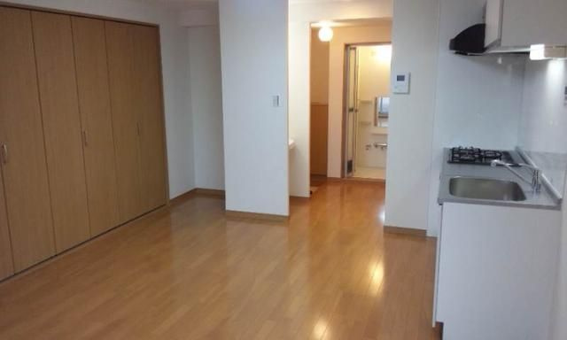 田中ビルの居間・リビング