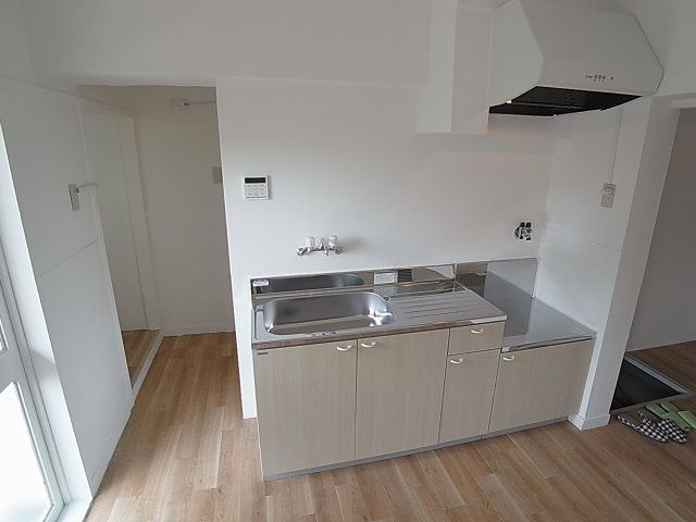 ドミールサニー緑町のキッチン|コンロ設置可能の広々ガスキッチン