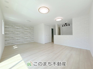 【居間・リビング】 | ハートフルタウン宇都宮市下岡本町2115番　B号棟 | 