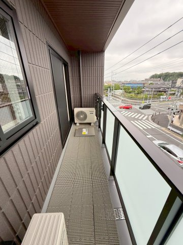 ヴィクトワール南流山のバルコニー
