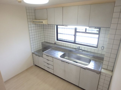 【キッチン】 | 松永マンション | 広々使えるキッチン