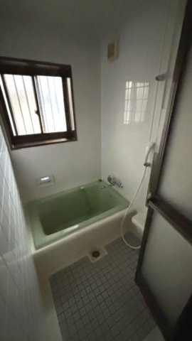 川西市久代３丁目　貸家の外観|外観もきれいです