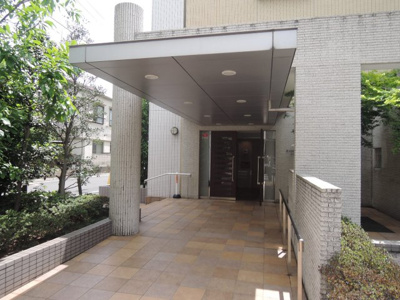 【エントランス】 | ローズガーデン練馬