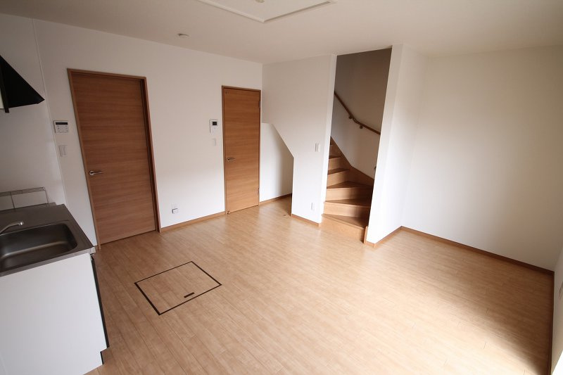 ＣＬＡＩＲ咲 Ｂの居間・リビング