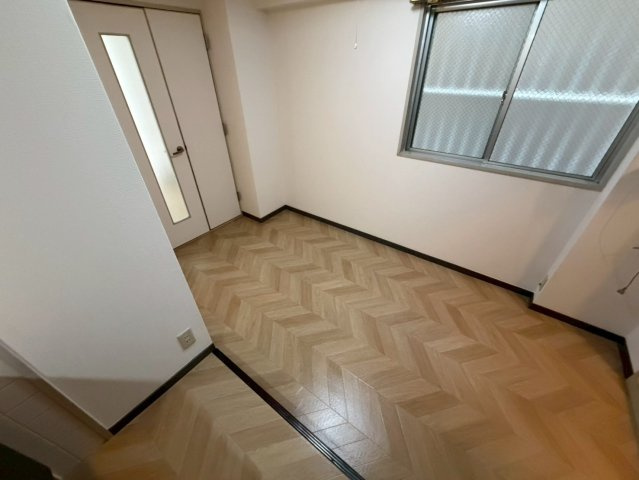 サンパレス21六甲Ⅰの居間・リビング