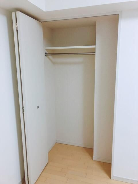 ドミシルＡｙａ　Ｍ－弐番館の収納