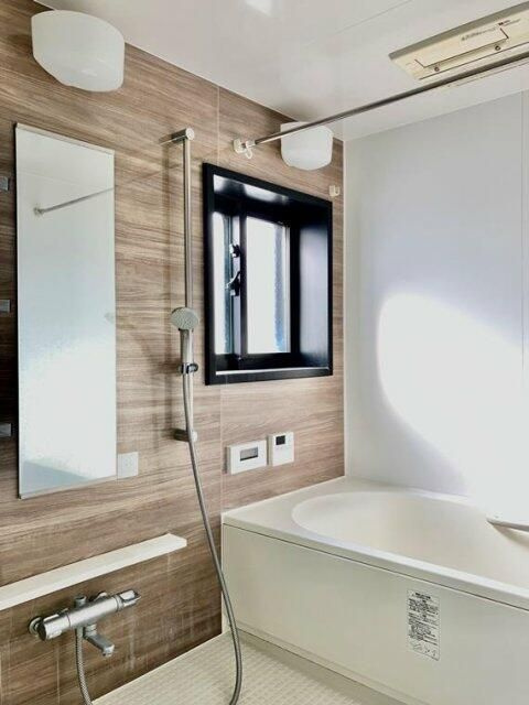 アーデル原木中山の浴室