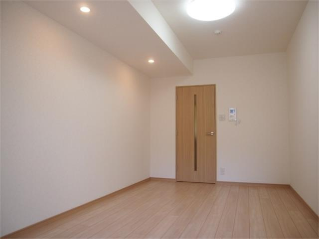 ルーブル新宿西落合八番館の居間・リビング