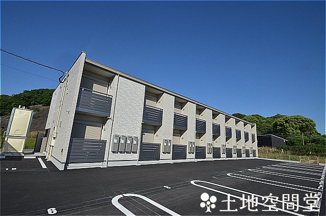 中間市岩瀬西町のアパート