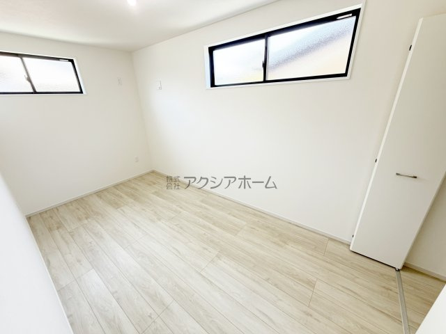 入間市大字小谷田・全2棟　新築一戸建　2号棟の子供部屋|洋室　5.9帖