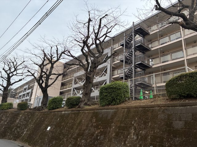 菱興マンション