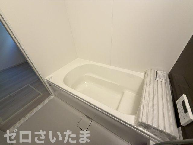 《仲介手数料無料》久喜市鷲宮４丁目2-12新築一戸建てリガーレの浴室