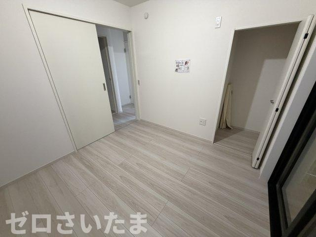 《仲介手数料無料》久喜市鷲宮４丁目2-12新築一戸建てリガーレの洋室|1F4.5帖