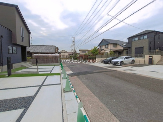 【前面道路含む現地写真】 | 名古屋市天白区平針南2丁目1404【仲介手数料無料】新築一戸建て　2号棟
