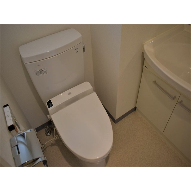 ルクレ森下レジデンスのトイレ|コンパクトで使いやすいトイレです