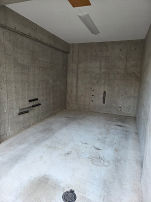 【駐車場】 | ラ・ペジブル目黒 | 駐車場に車を止められます