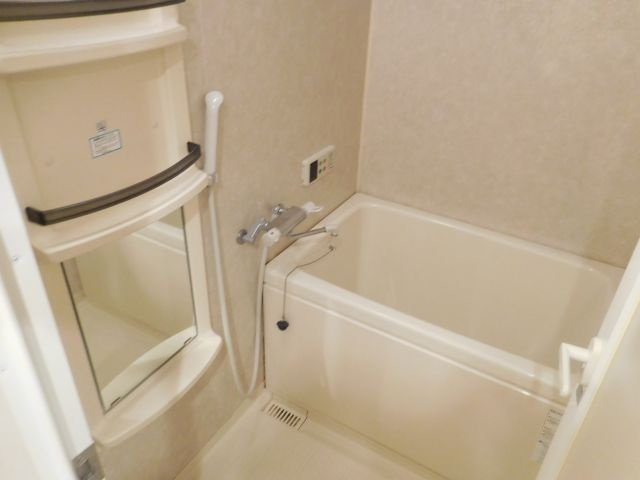 ラ・カステル・メウの浴室