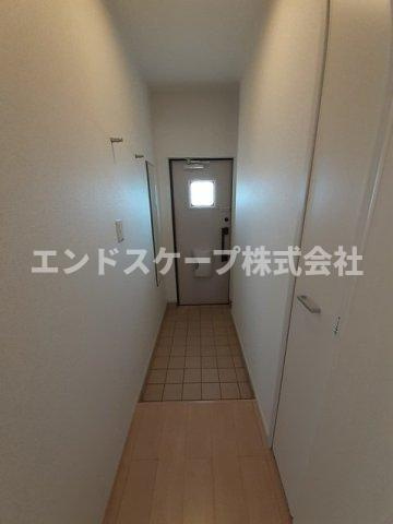 Ｃａｓａ・すみれの玄関|高崎、前橋のお部屋探しはエンドスケープまで！お客様の理想お聞かせ下さい♪