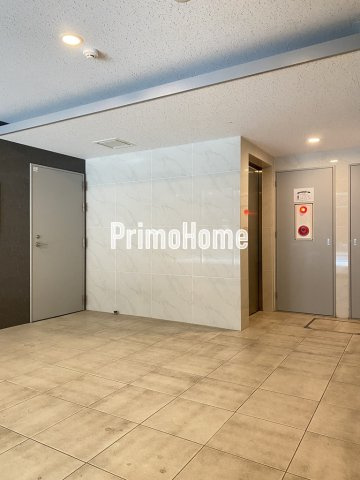 アルテール東日本橋のロビー