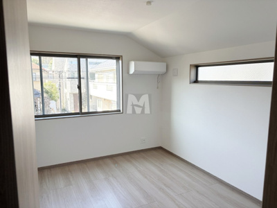 【内装】 | Twill