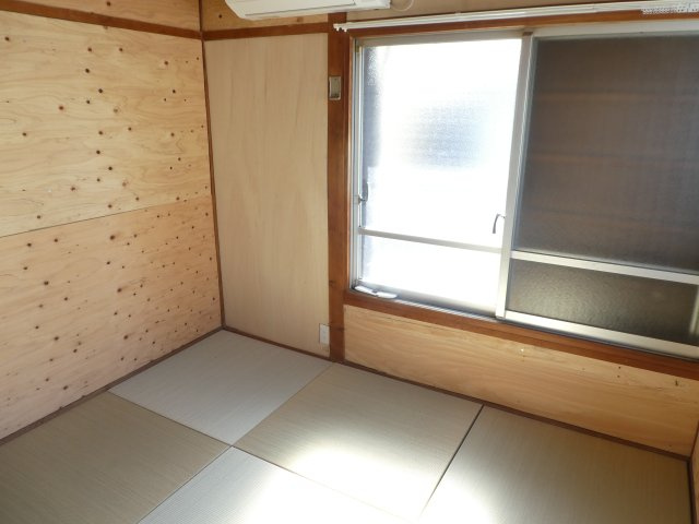 安倉南4丁目戸建の和室