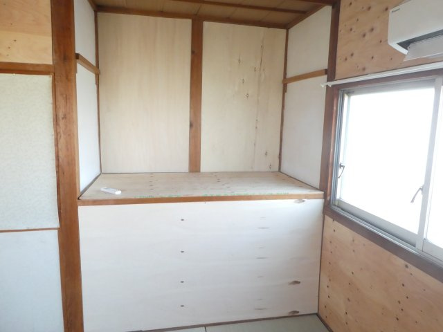 安倉南4丁目戸建の収納