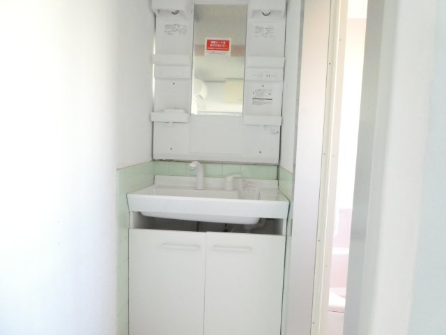 安倉南4丁目戸建の洗面所