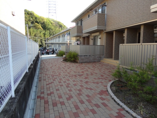 グランヴィラ サンのエントランス