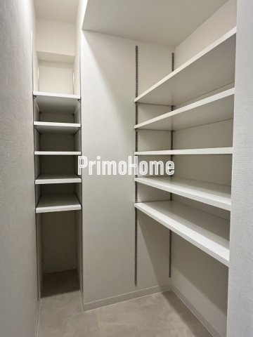 グローリオシェルト東京八丁堀の収納