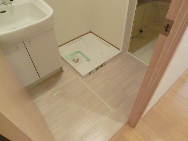 フェアリープレイスの洗面所|脱衣スペースです♪