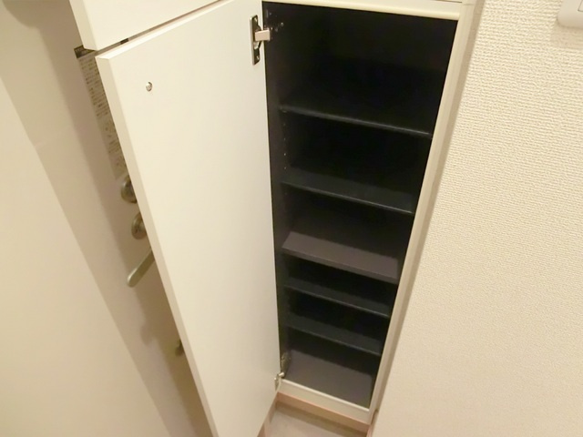 フェアリープレイスの玄関|下駄箱です。