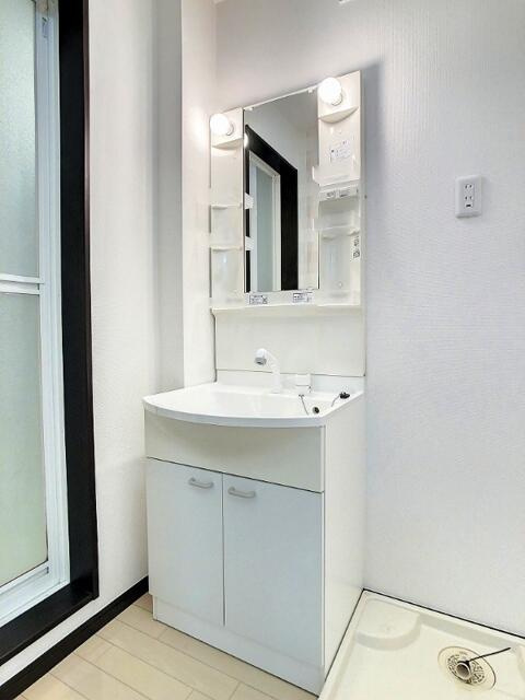 チェリオⅡ~和Nagomi~の洗面所|102号室参照