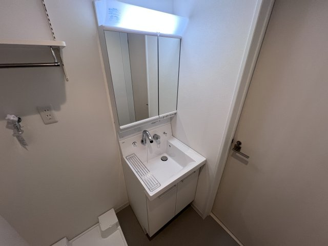 ALEGRIA垂水の洗面所