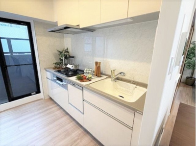 【キッチン】 | サンハウス徳川 | キャンペーン対象物件です♪詳細は弊社ホームページもしくはスタッフまでお気軽にお問合せ下さいませ♪ お役に立てる自信があります♪