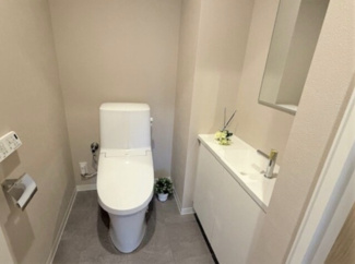 【トイレ】 | サンハウス徳川 | キャンペーン対象物件です♪詳細は弊社ホームページもしくはスタッフまでお気軽にお問合せ下さいませ♪ お役に立てる自信があります♪