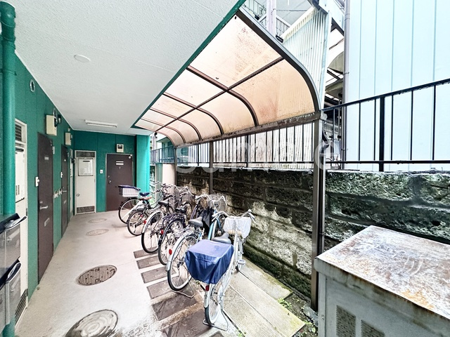 コーポ鈴蘭のその他共用部分|駐輪場