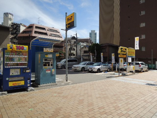 プレサンス新神戸の外観